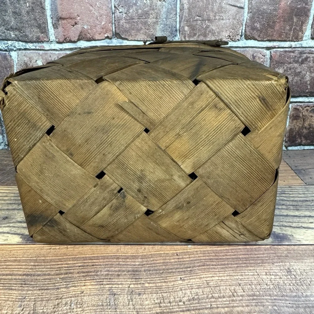 Antique Early‎ 1900's Woven Split Wood Picnic Basket Hinged Primitive Americana
